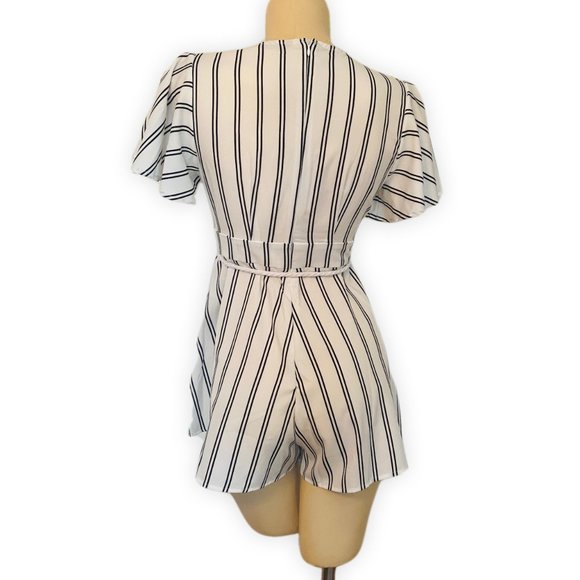 Butterfly Sleeve Self Belted Striped Romper - Picture 3 of 7